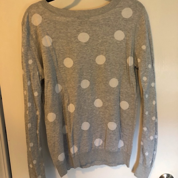 Express Sweater - Picture 2 of 5